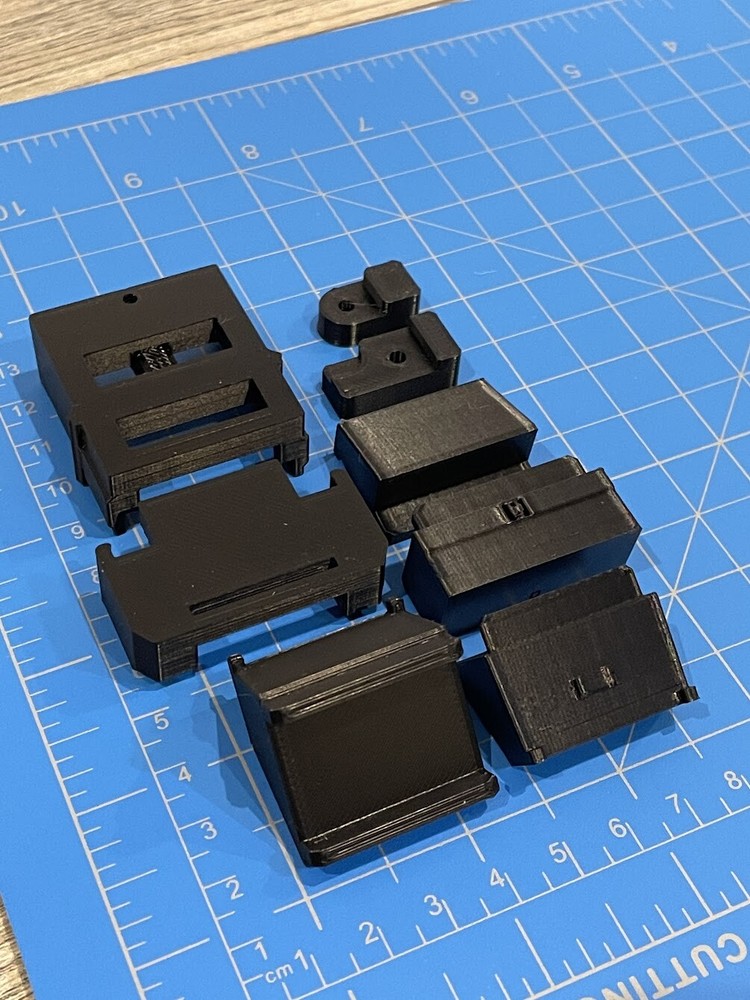 MACINTOSH MINI CUTE 3, 3D PRINTED PARTS FOR 40% SCALE MAC FOR RASPBERRY PI