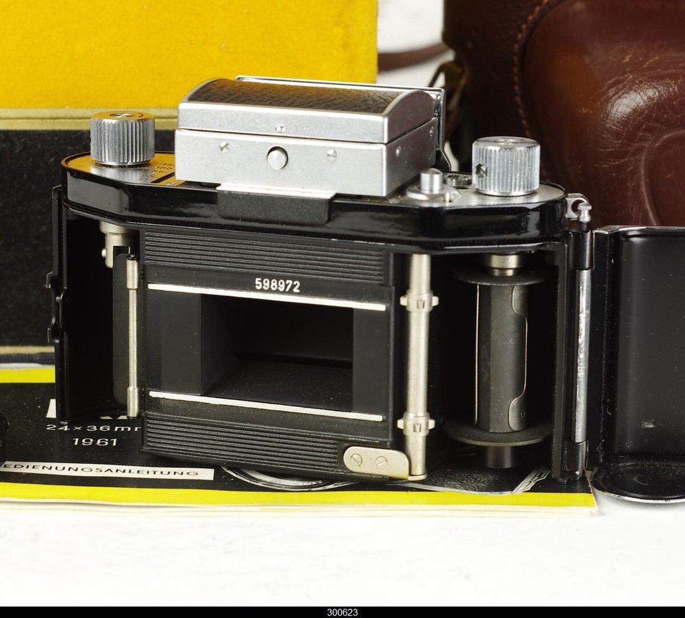 Ihagee Exa Ia With Meyer Domiplan 2,8/50mm Mint-