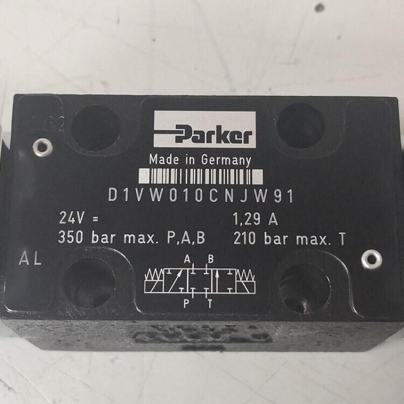 1PC New Parker D1VW010CNJW91 Solenoid Directional Valve DHL Expedited Shipping