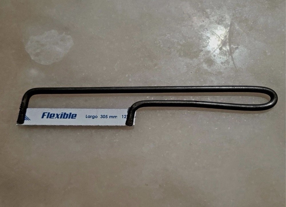 Corta Espolon Cuadrado/ Saw