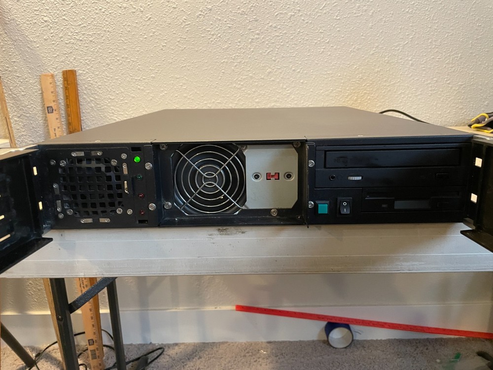 Vintage Hewitt Rand 2U Server Case/Rackmount Server Chassis Untested