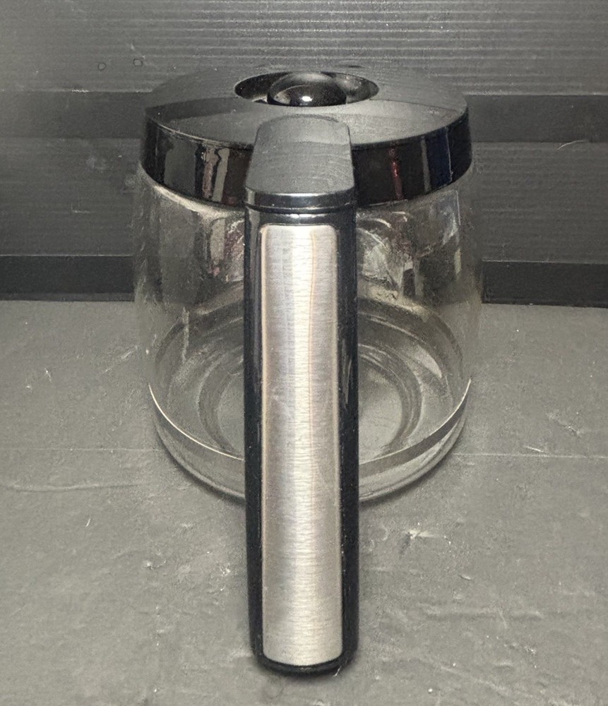 Cuisinart PerfecTemp 14-Cup Programmable Coffee Maker DCC-3200