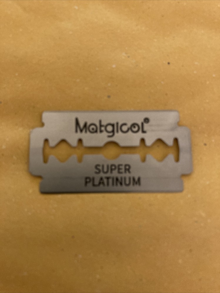 5 Double Edge Razor Blades, Matgicol Super Platinum (red pack)