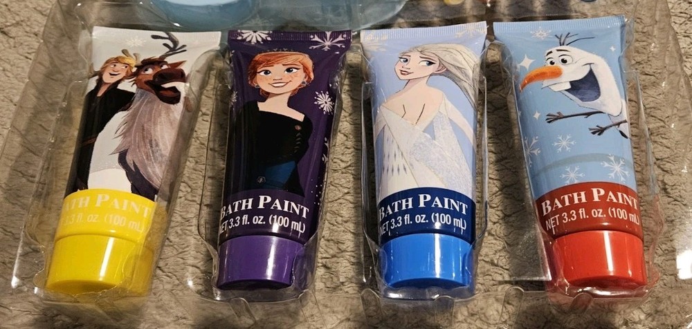 Disney Frozen 2 12 Piece Bath Time Activity Set