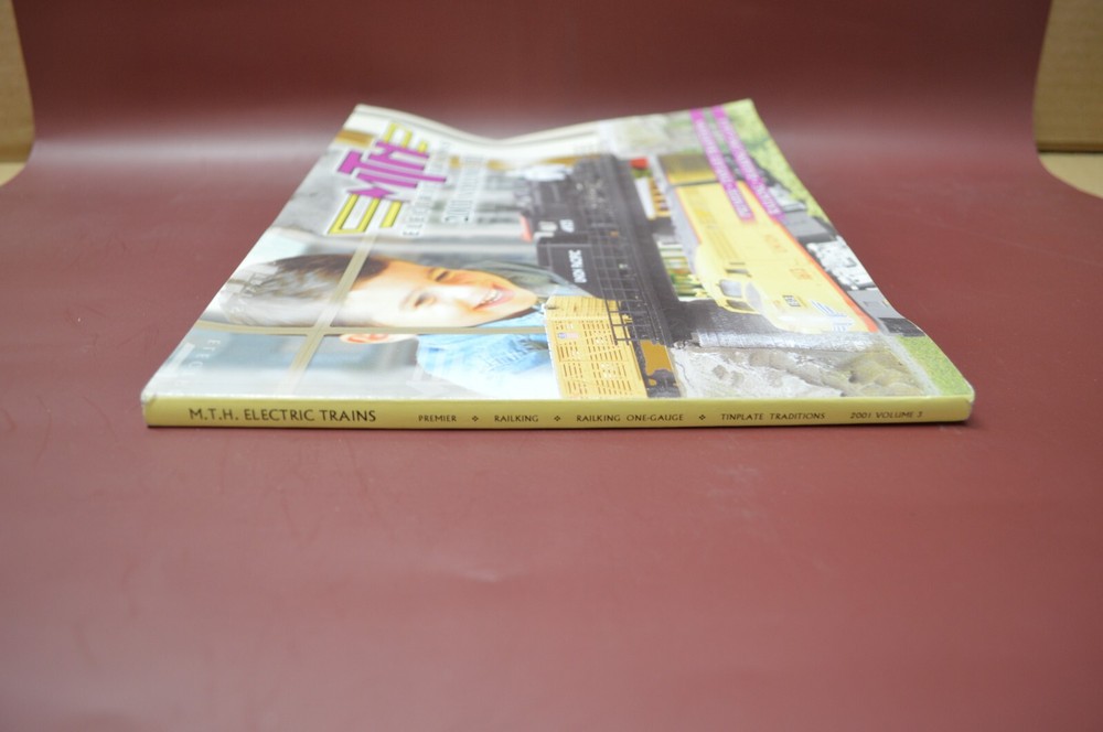 MTH Electric Trains Catalog - 2001 Volume 3🌜
