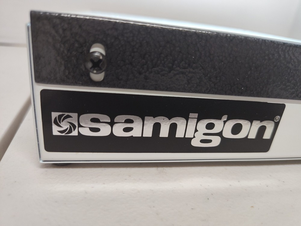 SAMIGON LIGHTBOX 12” X 10-1/2” X 2-1/4" W