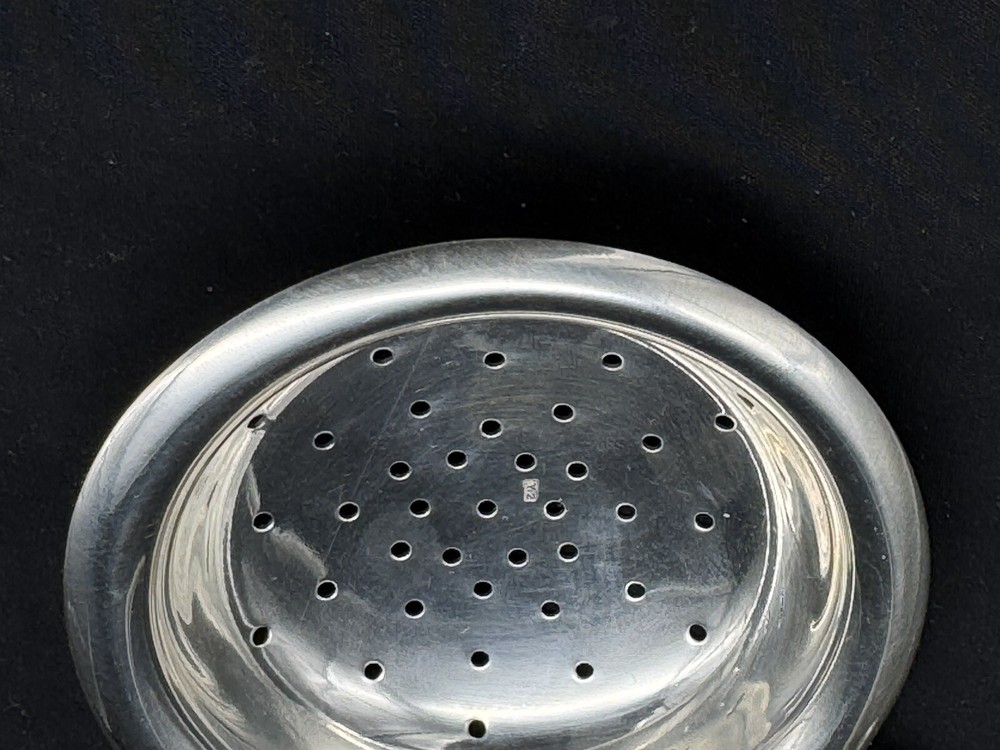 Vintage Dutch 833 Silver Tea Strainer, 36 grams