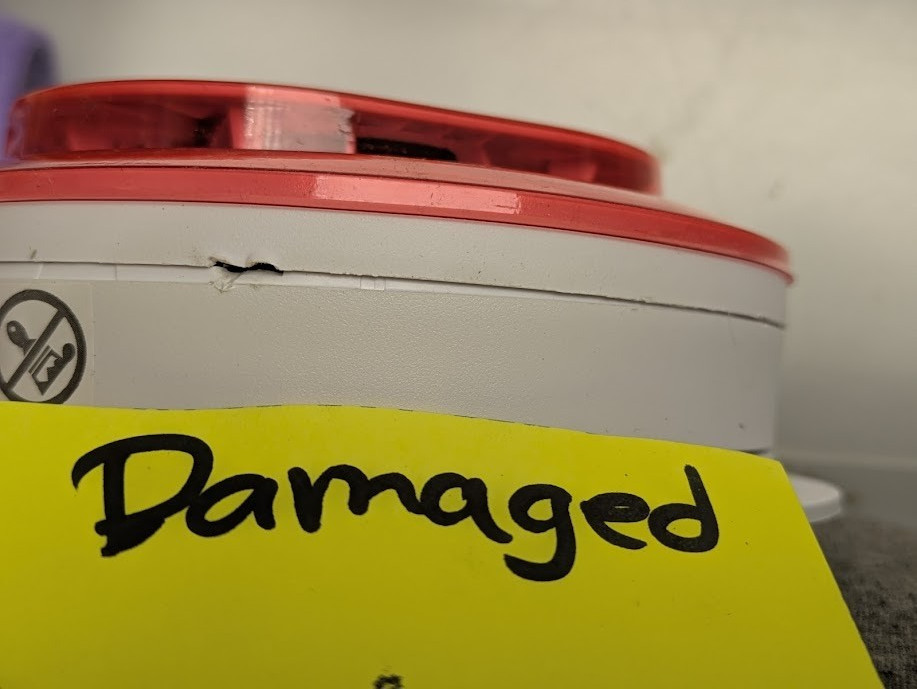 Kidde Hardwired Interconnected Smoke Detector, Photoelectric Sensor with Damage