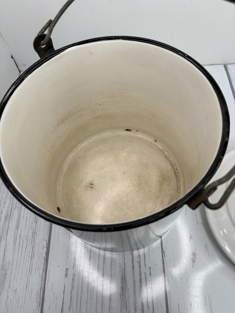 Flintstone Lisk White enameled ware Wood handle Sterilizer Pot Pasteurizer￼