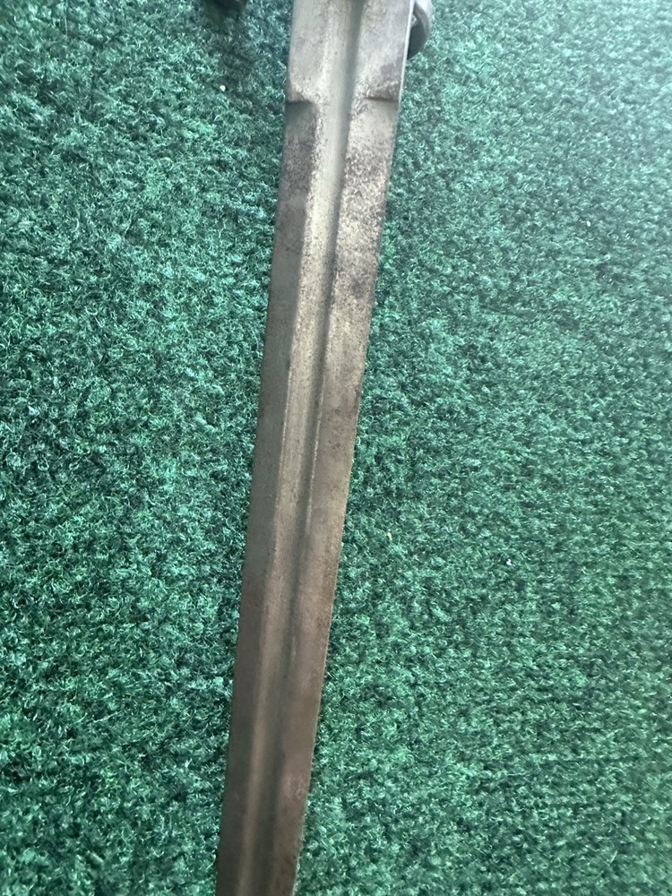 DEL TIN MADE PARRYING DAGGER
