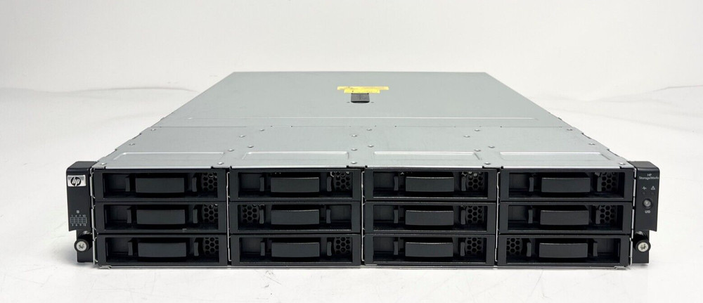 HP AJ940A Storageworks D2600 Disk Array Enclosure