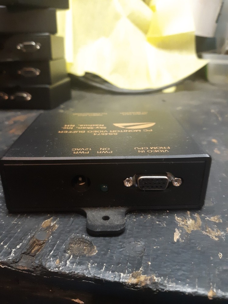 CUSTOM BUILT PC MONITOR VIDEO BUFFER CPU PROJECTOR