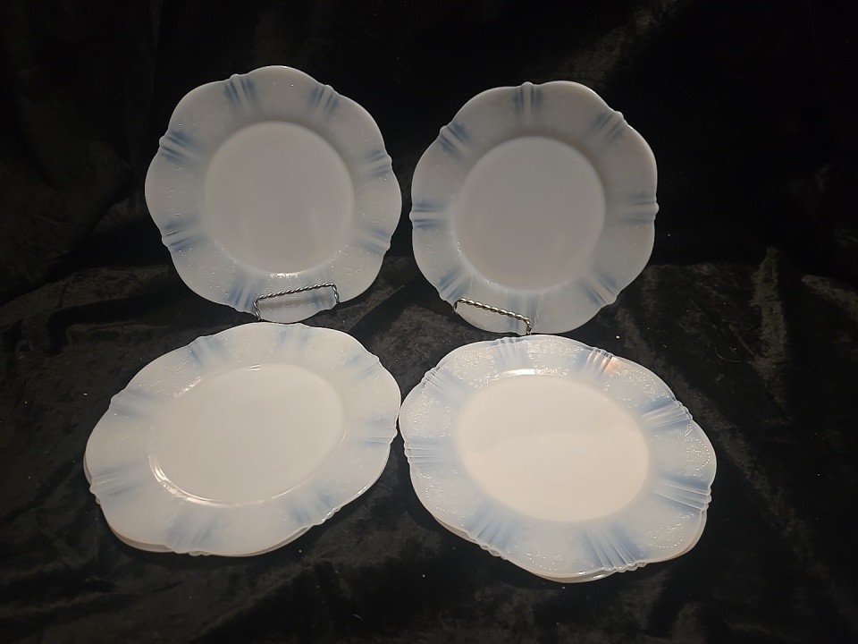 26 Pc Set Macbeth Evans Monax American Sweetheart Dinnerware