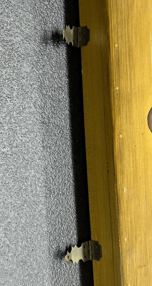 Vintage Trunk Eagle And Shield Design Disconnected Latches