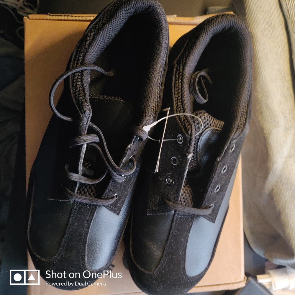 A. Cube Pro Safety Shoes Men's Size 9