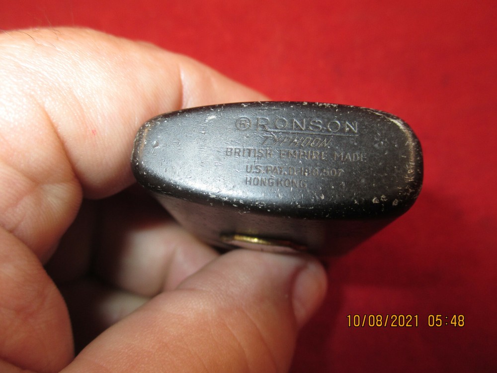 RONSON LIGHTER, NAVY CAP, 1950's Two tone RONSON British Empire