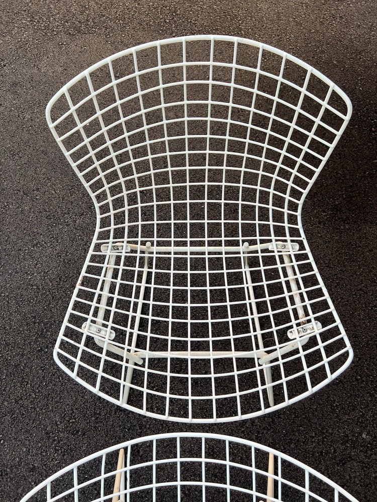MCM Authentic Harry Bertoia KNOLL Rubberized White Wire side Chairs