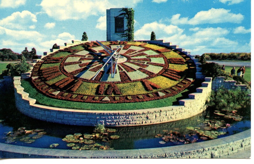 ONTARIO HYDRO'S FLORAL CLOCK, CANADA - PC420