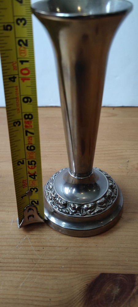 Ianthe Silver Plated Candlestick / Bud Vase