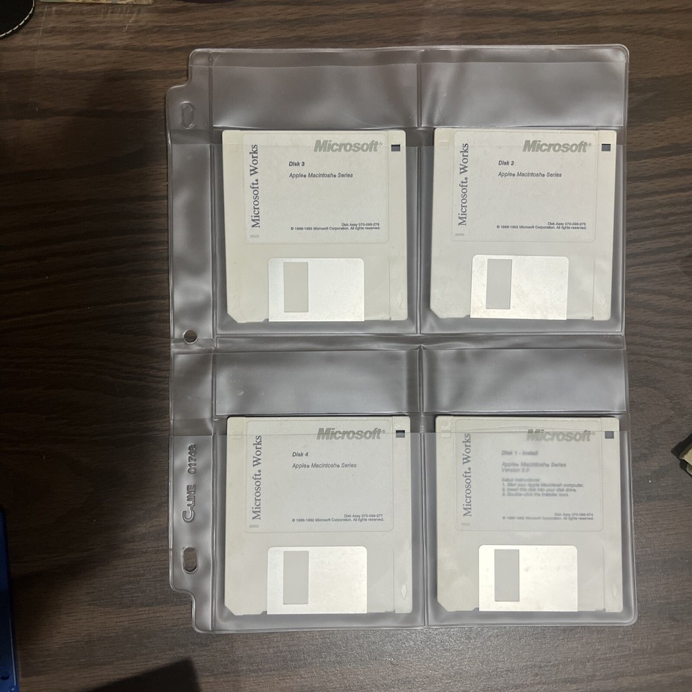 Ultra Rare Macintosh Tv 1993