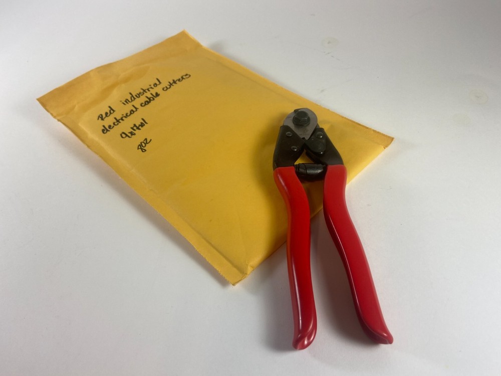 Red Industrial Electrical Cable Cutters