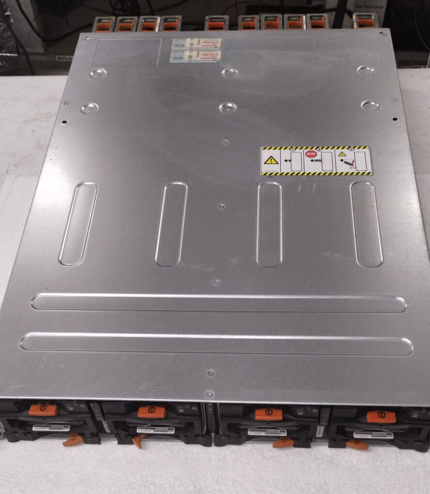 Dell EMC2 TRPE Storage Controller 2x Storage Server R2 X64 Licenses LOADED