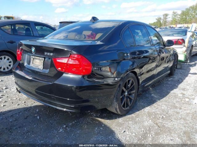 328I 2010 Glove Box 4923726