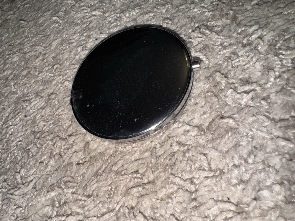 Seattle Space Needle Compact Folding Vanity Mirror Used