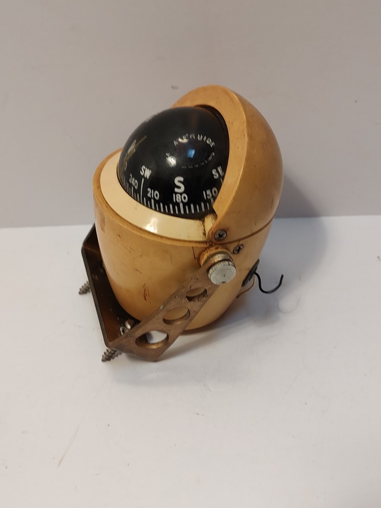 Vintage AIRGUIDE Mountable Compass Chicago