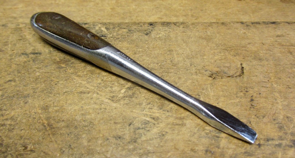 Small Vintage PERFECT HANDLE SCREWDRIVER - Marked Germany - 5" - Old Tool NICE!