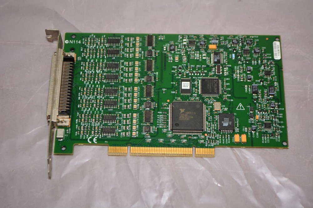 ^ National Instruments 185362E-01 High Precision Temperature PCI Interface Card