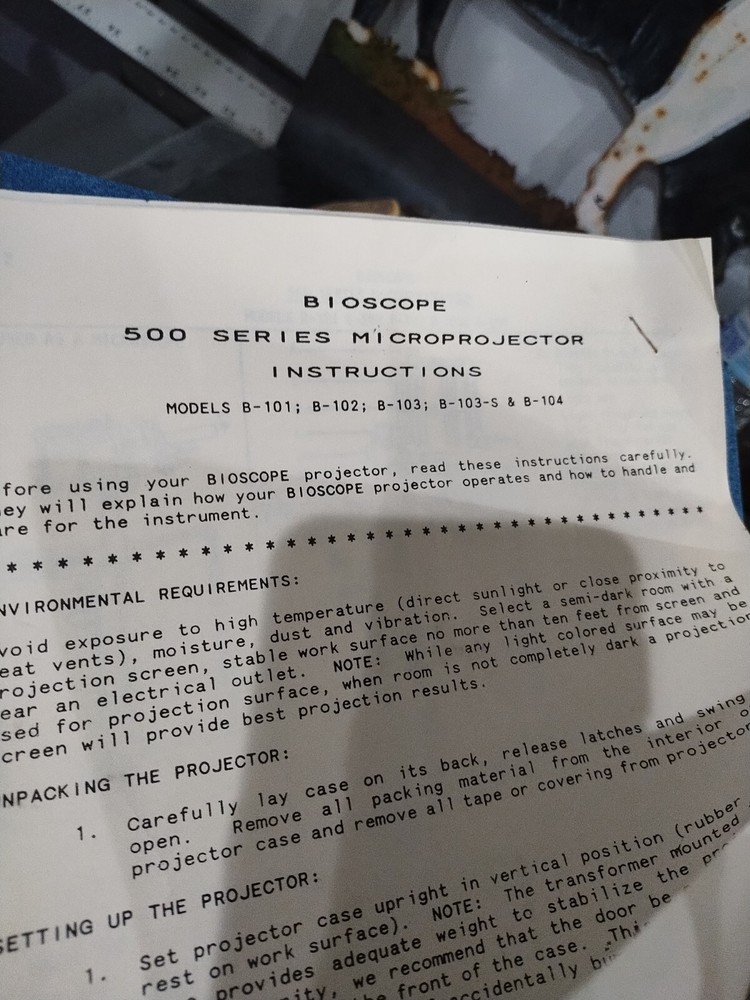 Bioscope 500 Series Microscope projector Works Includes Manual Used Great