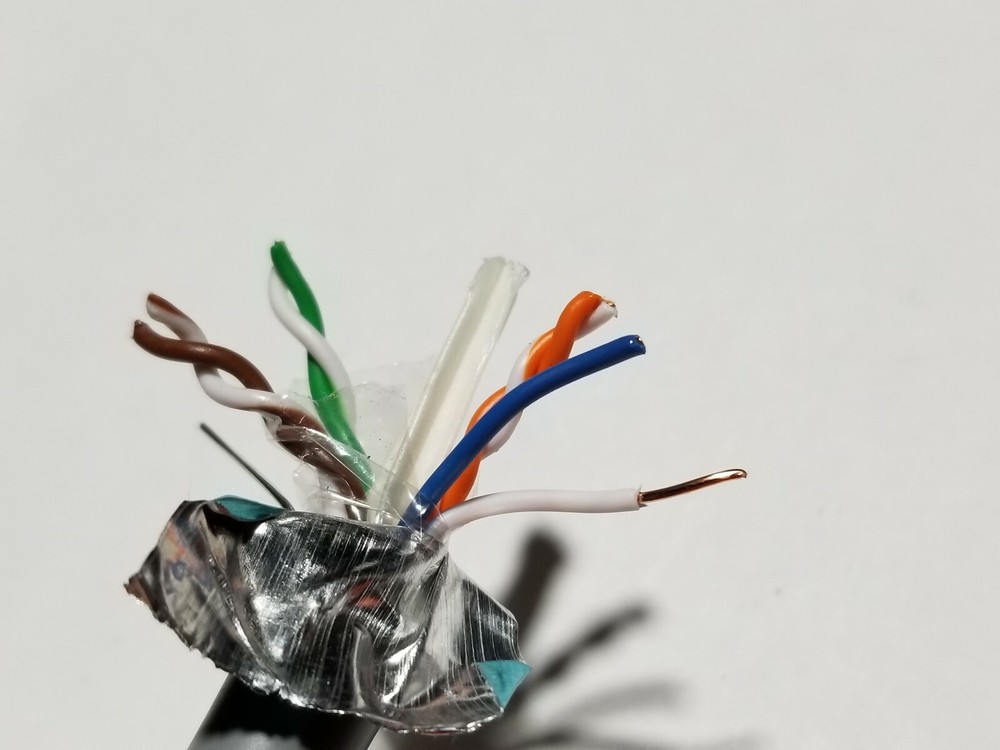 Commscope CS34R 23/4P Cat6 F/UTP WebTrak Riser Shield Network Cable Gray /100ft