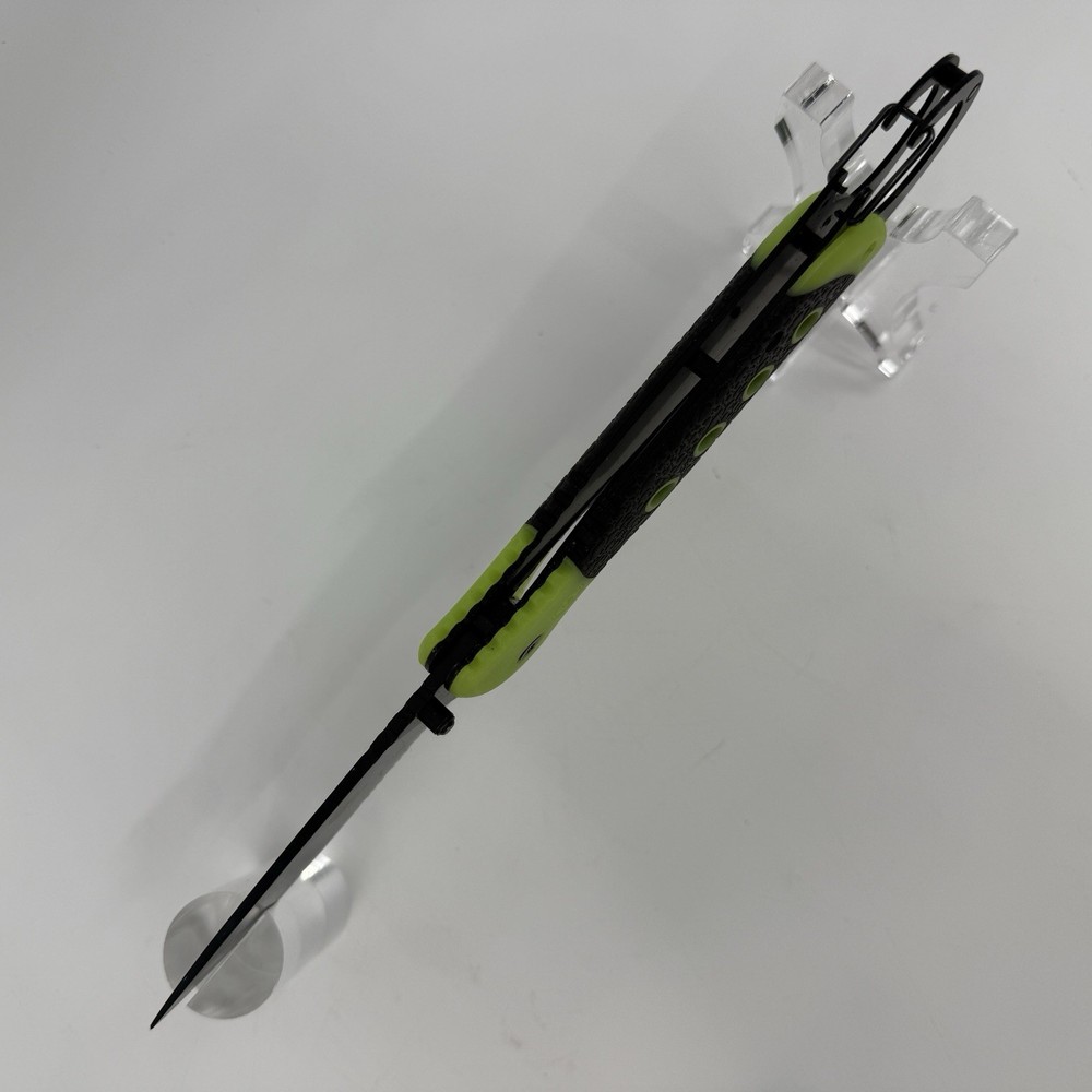 UST - Ultimate Survival Technologies UST Folder 3.5 Glo Folding Pocket Knife