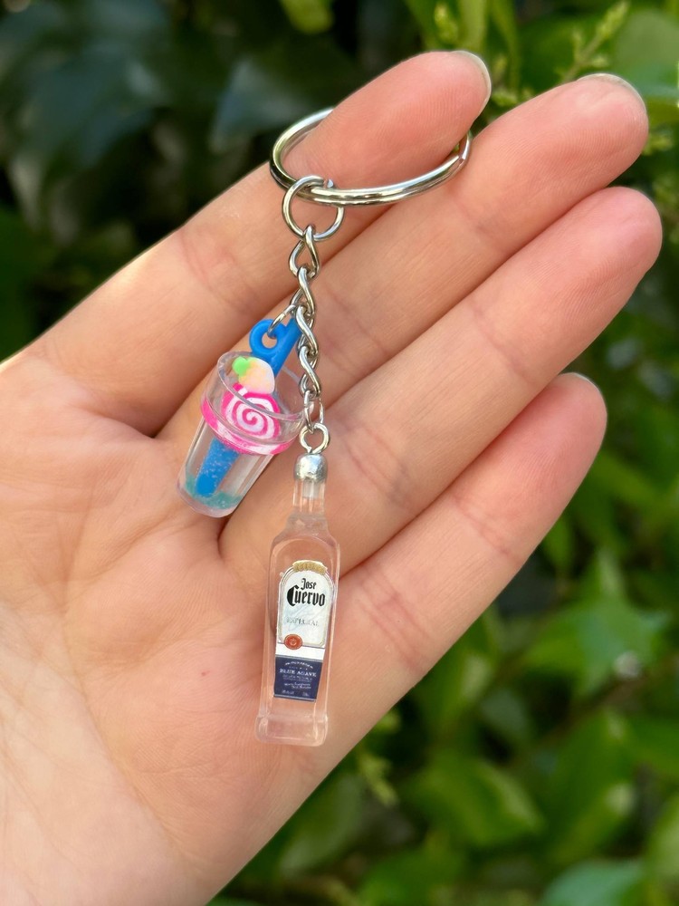 Mini Tequila with cocktail cup Keychain Silver