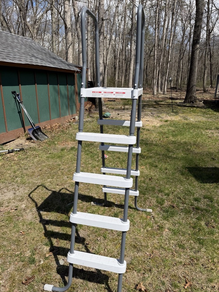 Above Ground Pool Ladder 4 Steps White Plastic Steps Metal Frame Freestanding