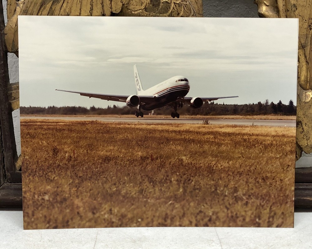 Vintage LARGE PHOTO - Boeing 767 On Runway