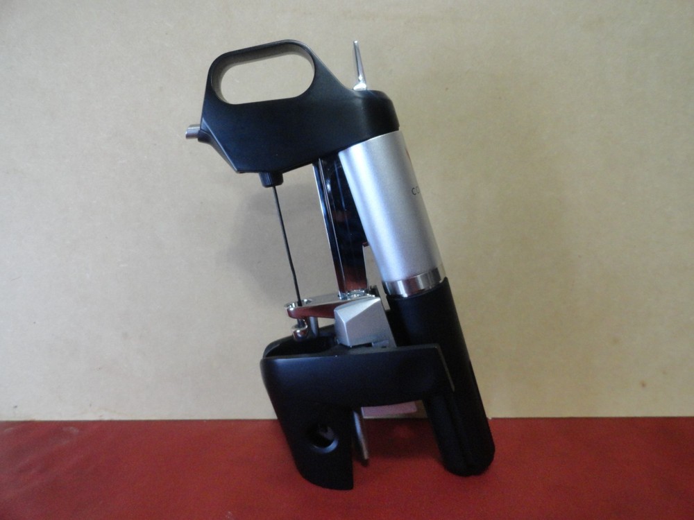 CORAVIN 1000 WINE PRESERVATION SYSTEM