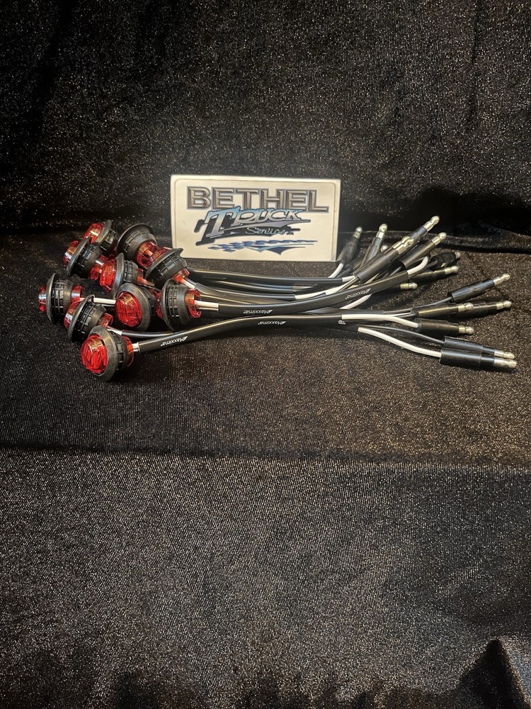 10 Maxxima 3/4" Round Red 3 LED "Fire Eye" Penny Marker Clearance Lights M09300R