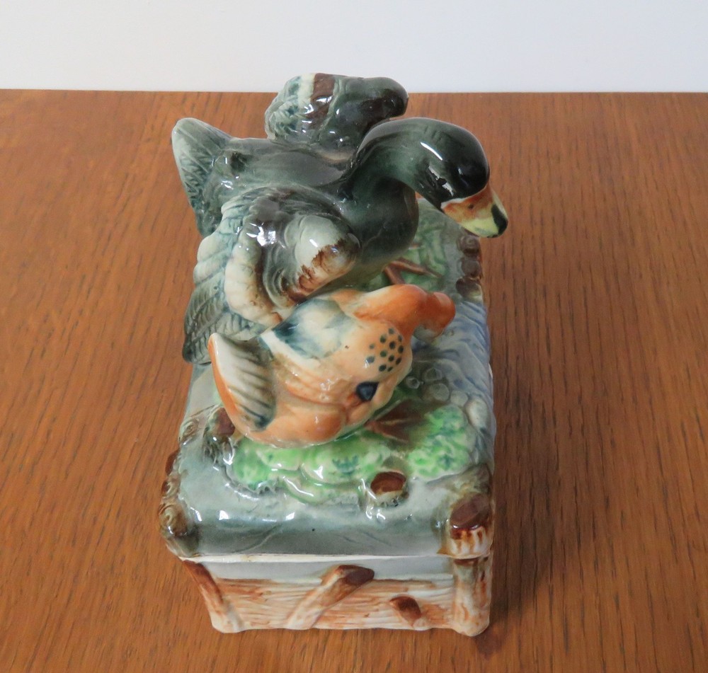 Vintage Ceramic Ducks 3D Trinket Box