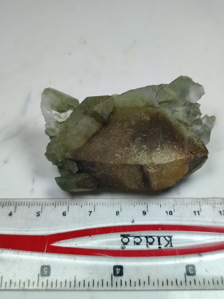 Chlorite Quartz Crystal Having Beautiful Growth-Pk