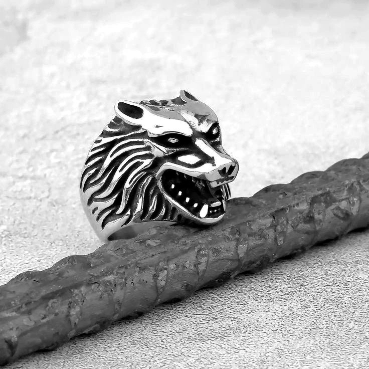 Wolf Viking Ring