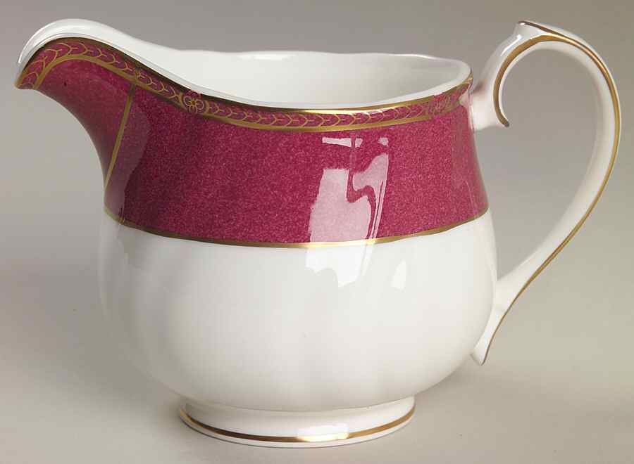 Wedgwood Crown Ruby Creamer 783655