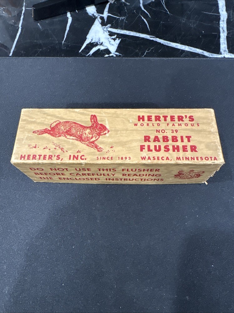 HERTER'S NO. 39 RABBIT FLUSHER MOUTH CALL WITH BOX