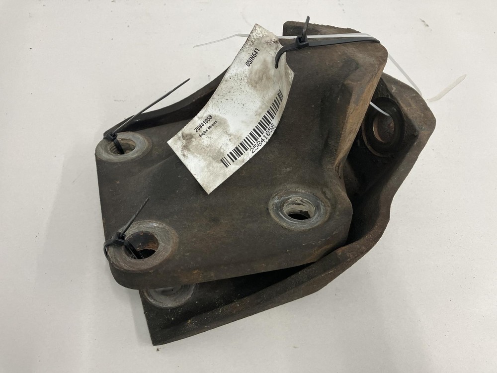 Cummins ISX Engine Mount - Used