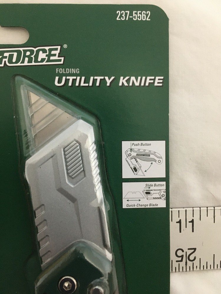 (2) NEW Masterforce Utility Knives - 1 Folding + 1 Quick Change Retractable