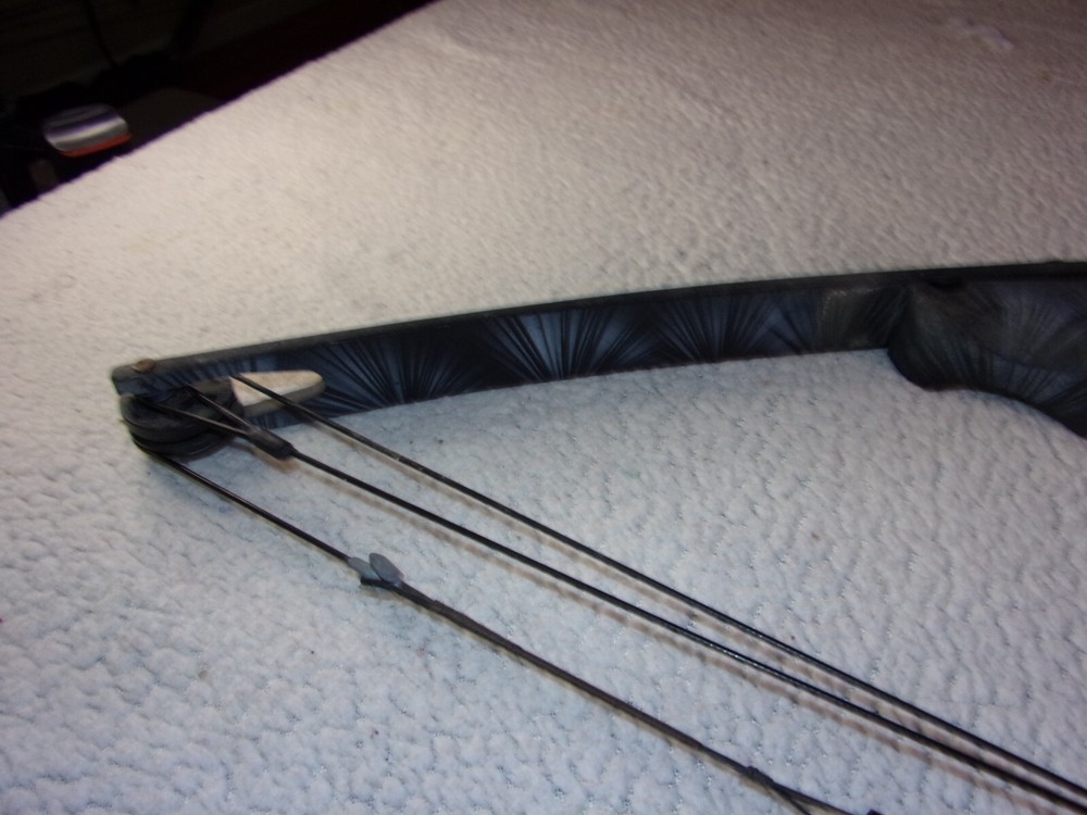 Browning Spike Buck II Youth Compound Bow