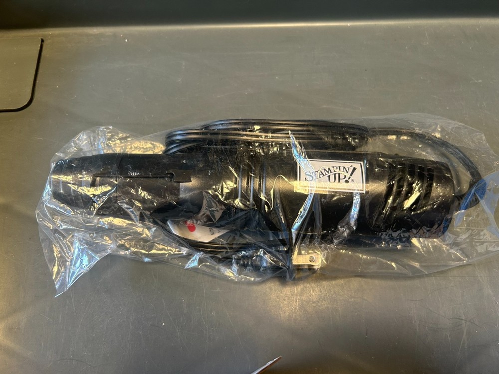 Stampin' Up! Heat Gun / Embossing Tool