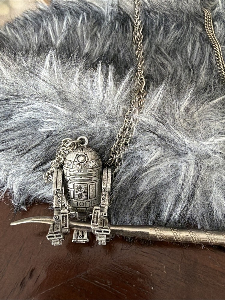 Vintage Star Wars necklaces