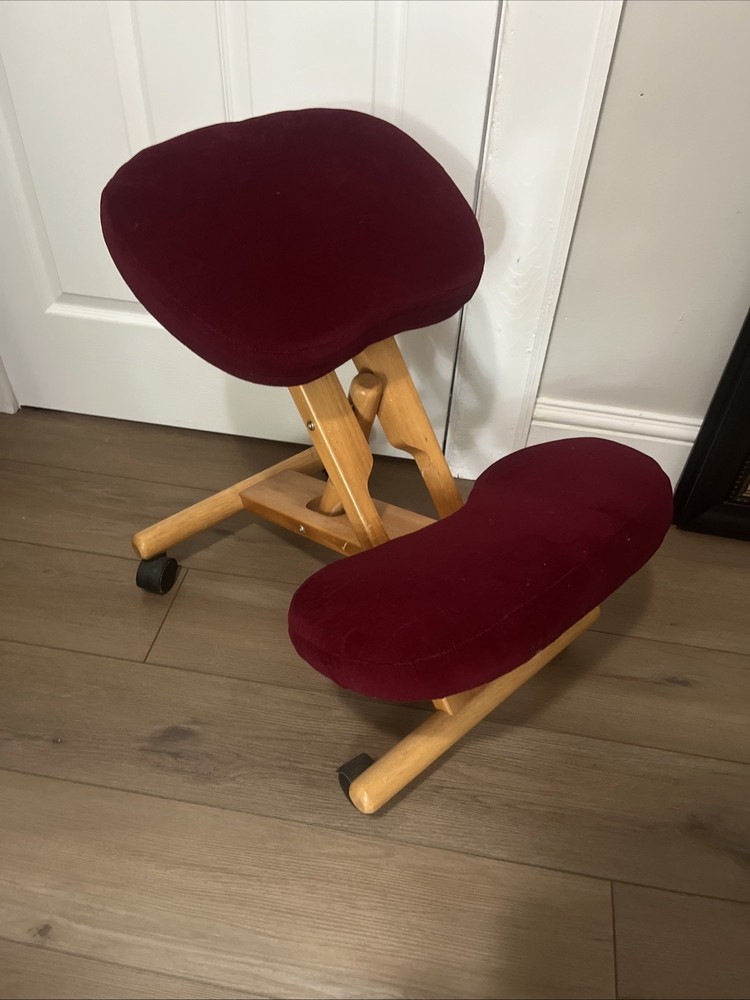 Ergonomic Kneeling Chair